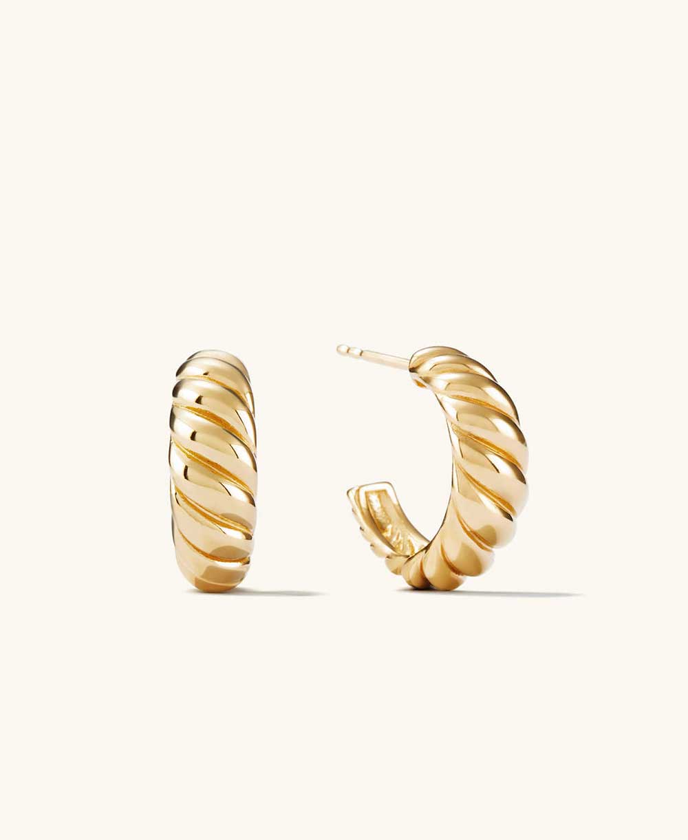 Boucles d’oreilles créoles torsadées dorées